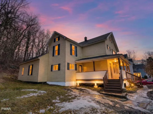 86 Pike St, Carbondale, PA 18407