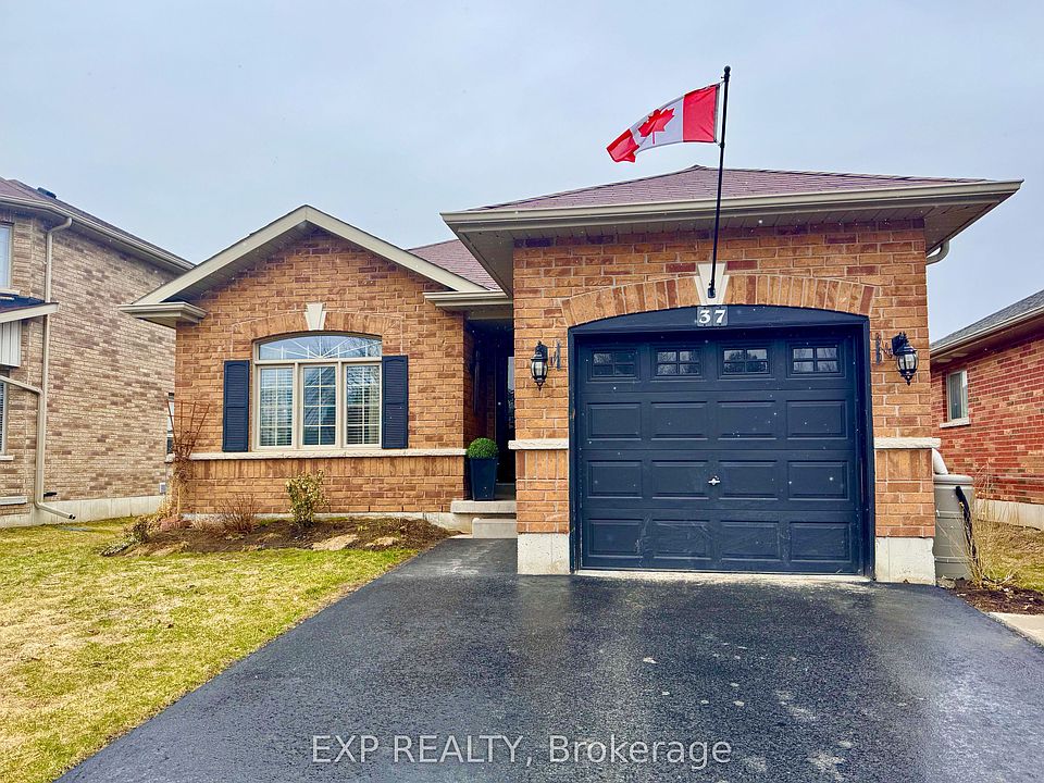 1st image of 37 White Hart Ln