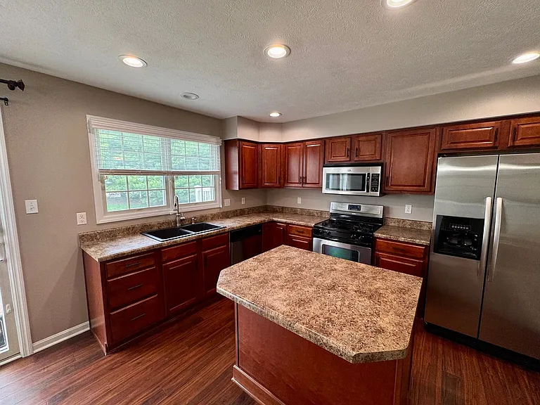 307 Marshall Heights Dr — Photo 29