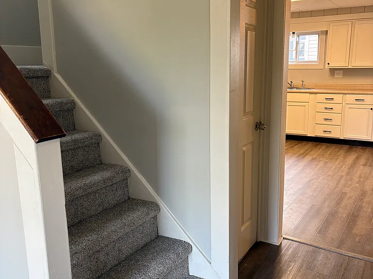 403 S McKinley Ave — Photo 12