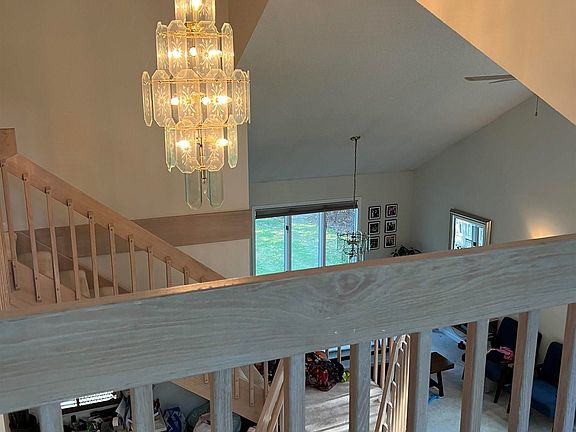 5th image of 881 Morningside Dr