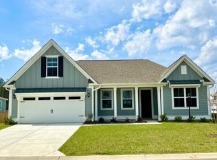 693 Black Pine Rd, Moncks Corner, SC 29461