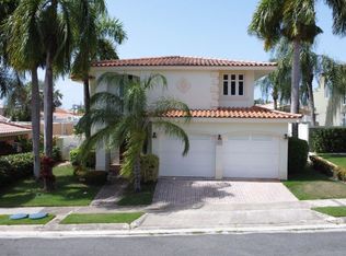 Urb Grand Palm 1 D3 Calle Real Palm Dr, Vega Alta, PR 00692