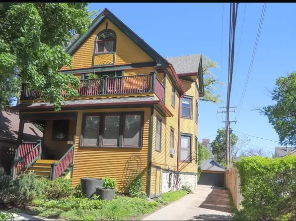 916 Pleasant St #2, Oak Park, IL 60302