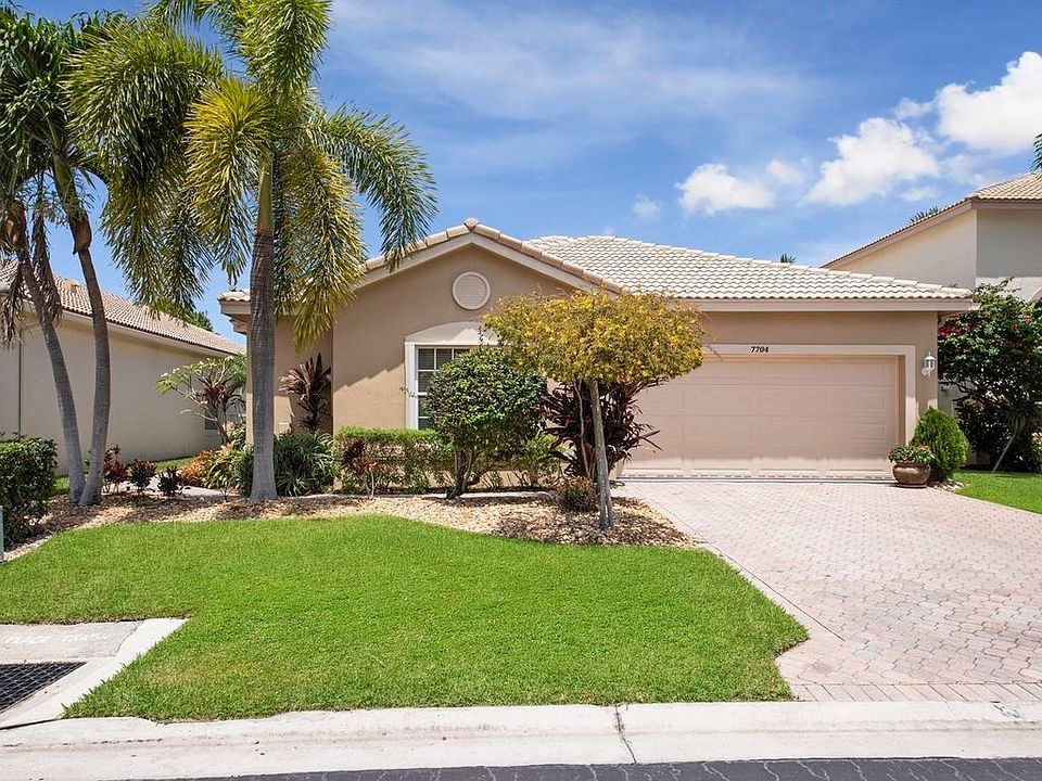 1st image of 7704 Colony Lake Dr