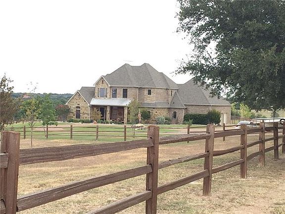 2nd image of 1905 Bentwater Pkwy