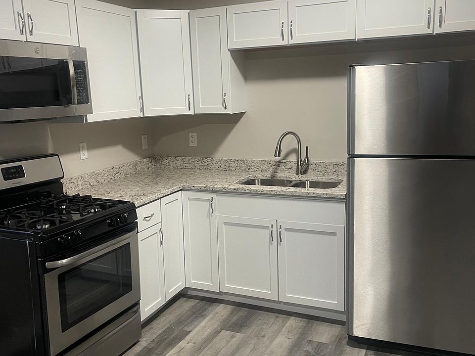 1st image of 3816 Catalpa St APT 2
