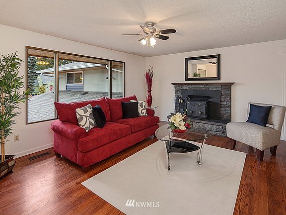 3rd image of 1406 Ttereve Drive