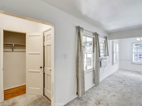 2nd image of 12922 Addison St