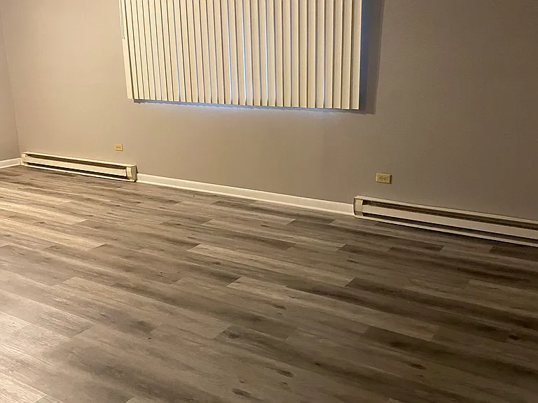 890 Gettysburg Dr #2 — Photo 2
