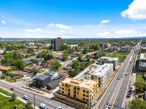 3rd image of 1650 N Sheridan Blvd #102