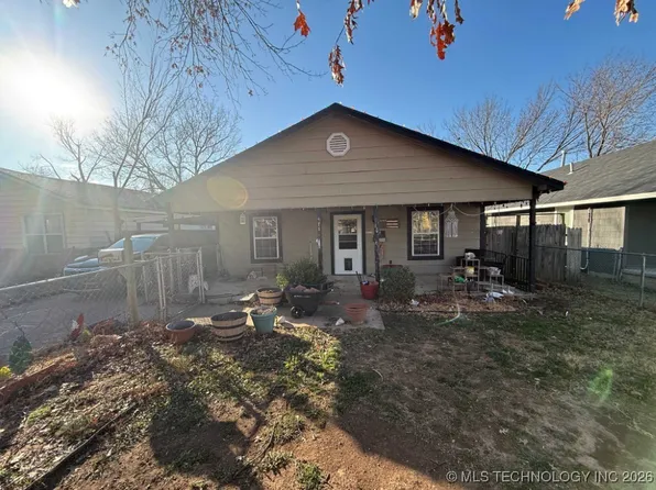 4714 S 29th Ave W, Tulsa, OK 74107