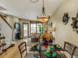 4428 44th Ave SW APT A, Seattle, WA 98116