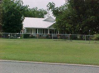60B Pineview Hwy, Hawkinsville, GA 31036