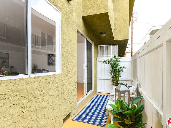 5th image of 12724 Caswell Ave APT 3
