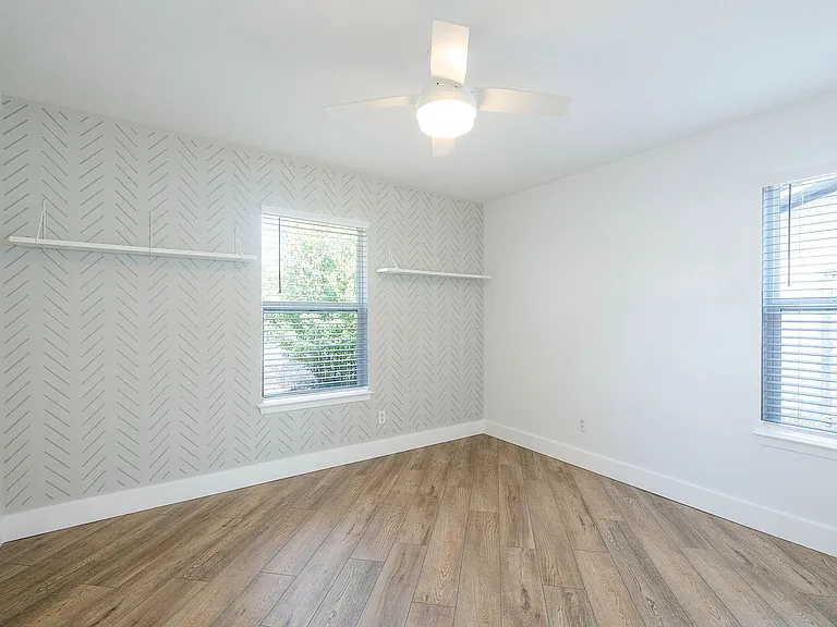 2201 Singletree Ave — Photo 16