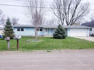 1212 Mabel St, Oskaloosa, IA 52577