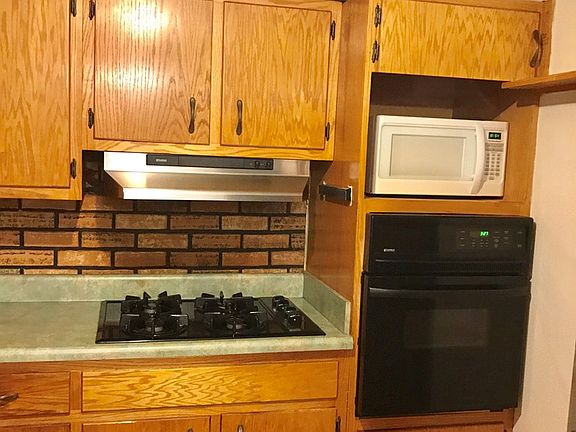 4th image of 207 Lakeview Dr