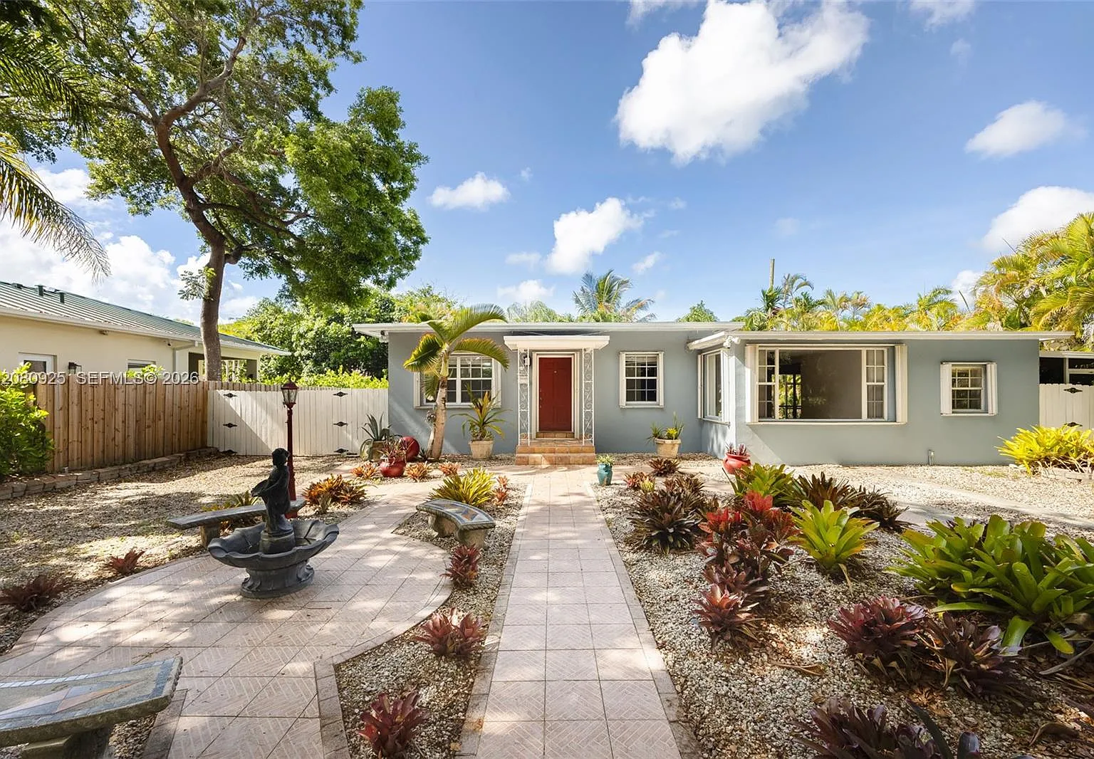 Riviera Estates 1st Addn — Photo 2