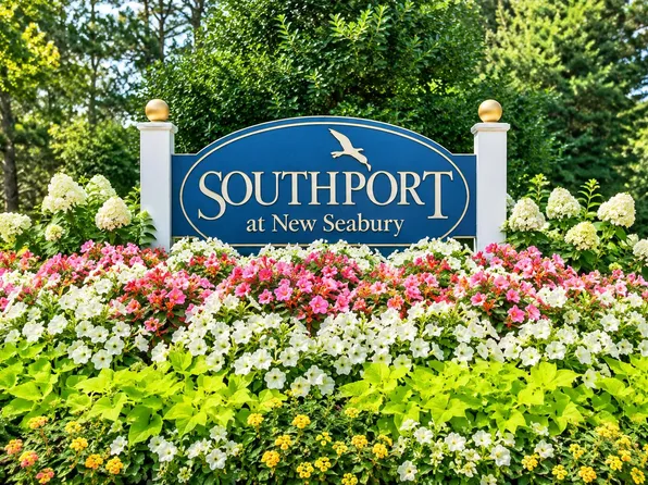 15 Classic Circle UNIT 15, Mashpee, MA 02649