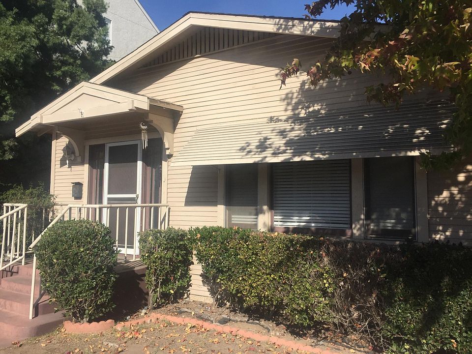 1st image of 3801 E 11th St
