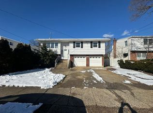 2519 Belmond Ave, Bellmore, NY 11710