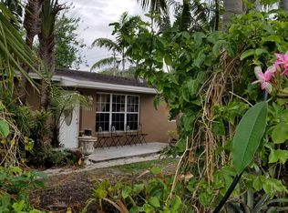 6370 Farragut St, Hollywood, FL 33024