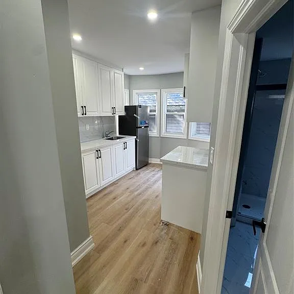945 Wellington Ave #2 — Photo 8