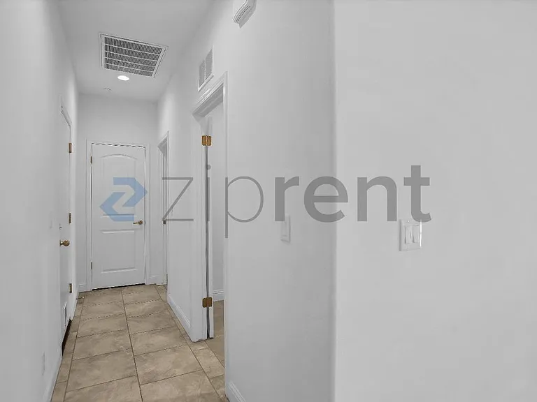 6314 W Donner Ave — Photo 13