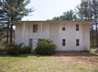 2652 N Maple Rd, Ann Arbor, MI 48103