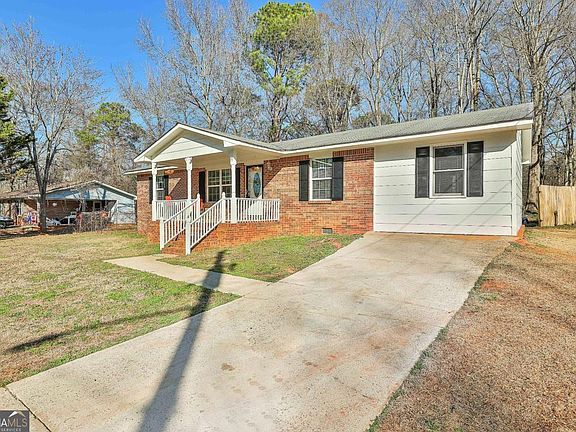 4th image of 19 Janet Rd