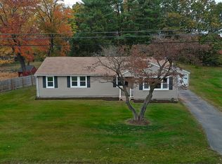 91 Apothecaries Hall Rd, Broad Brook, CT 06016