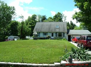 206 Wadleigh Falls Rd, Lee, NH 03861
