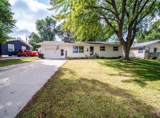 605 5th Ave NE, Stewartville, MN 55976