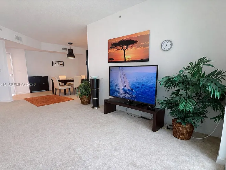 7900 Harbor Island Dr #706 — Photo 16