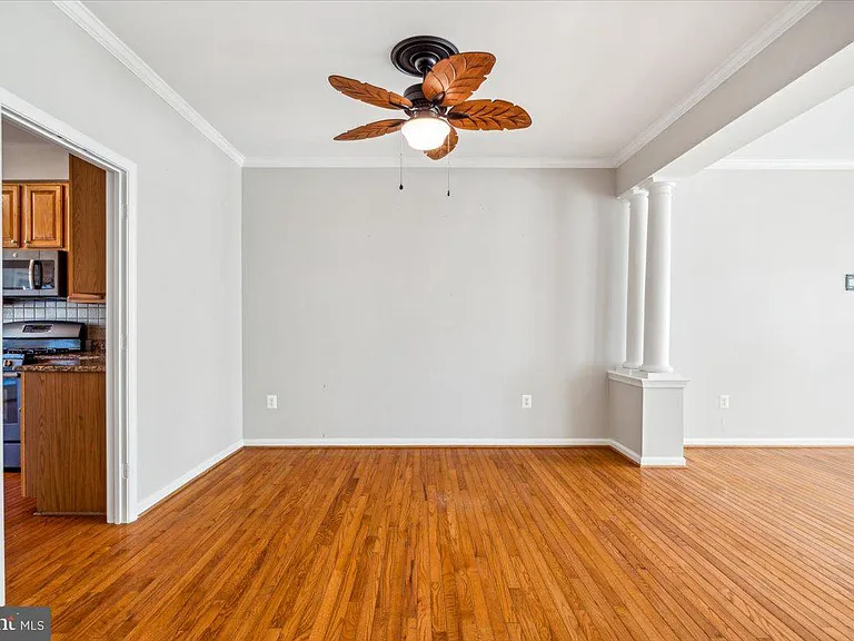 2442 Rippling Brook Rd — Photo 9
