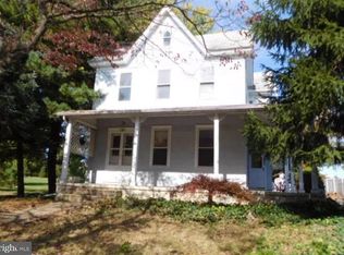 15 Almonesson Rd, Blackwood, NJ 08012