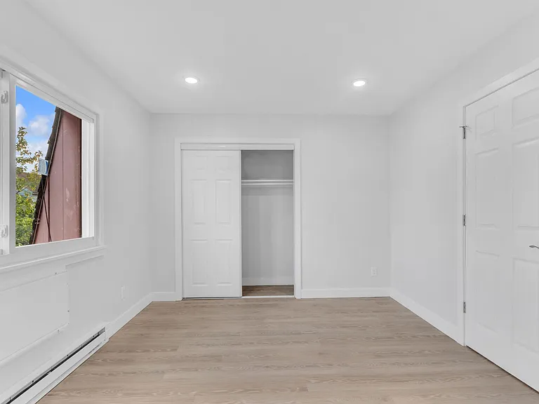 557 S Broad St #C3 — Photo 7