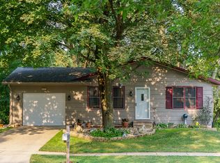 1175 Parkview Dr, Marion, IA 52302