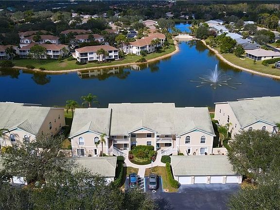 2nd image of 25746 Lake Amelia Way Unit 202