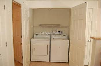 4th image of 50 Aura De Blanco St