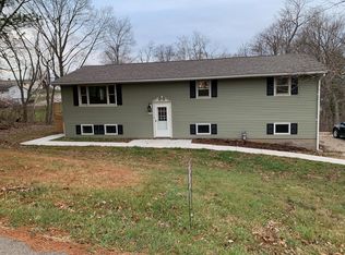 3135 Lisa Ln, Zanesville, OH 43701
