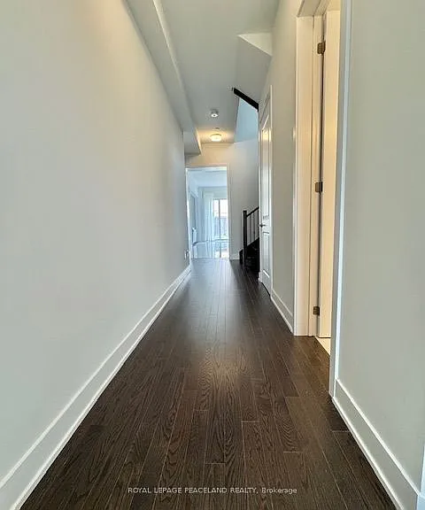 12 Sikura Cir — Photo 3