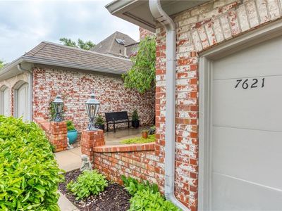7621 W 102nd St, Overland Park, KS, 66212