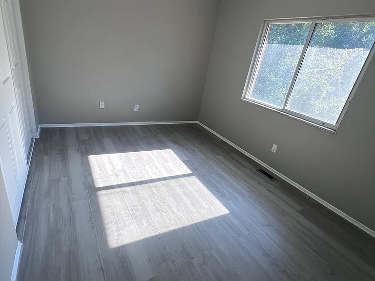 3411 Elm Street Dr #B — Photo 9