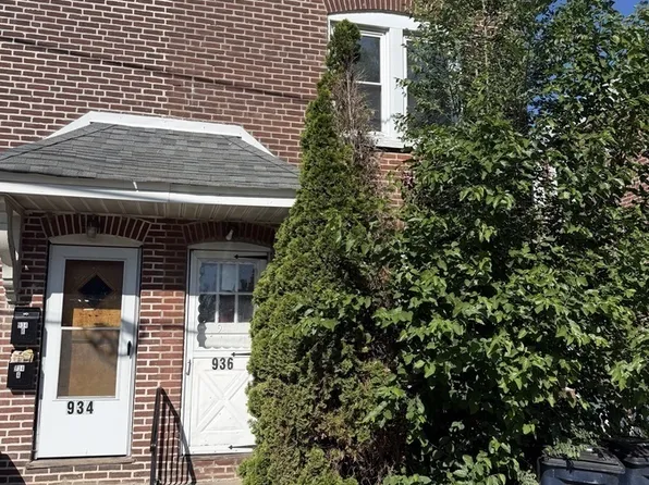 936 Simpson St Floor 2, Crum Lynne, PA 19022