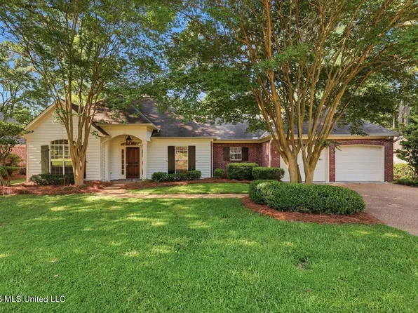 383 Pinewood Ln, Ridgeland, MS 39157