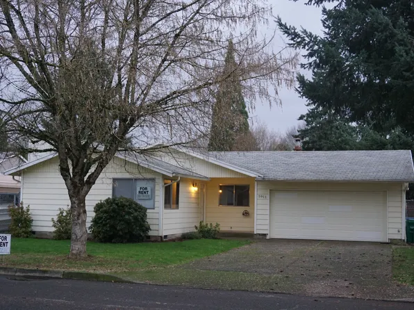 5911 SE Sundial Ct, Milwaukie, OR 97222