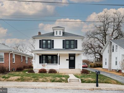 48 W High St, Windsor, PA, 17366