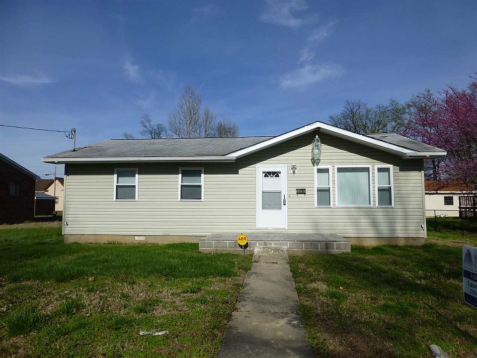 2nd image of 812 Walter Jetton Blvd